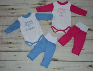 Souprava pro sourozence s výšivkou